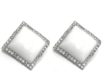 1Paar Clips Ohrringe Cabochon Quadrat mit Strass Bunt Silber 3cm Handarbeit Ohrclipse von Beyond Diva Quadratischer Cabochon in weiss mit klarem Strass mit silberner Fassung