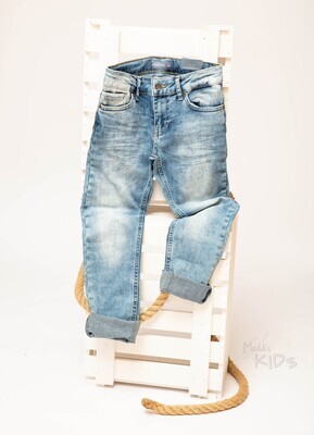 Hellblaue Jeanshose
