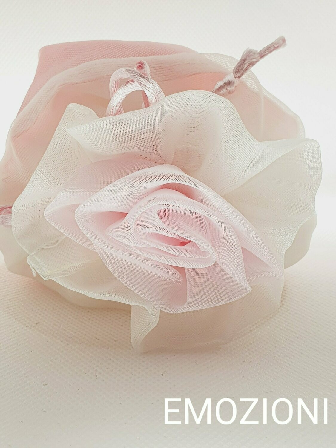 ROSE BEUTEL