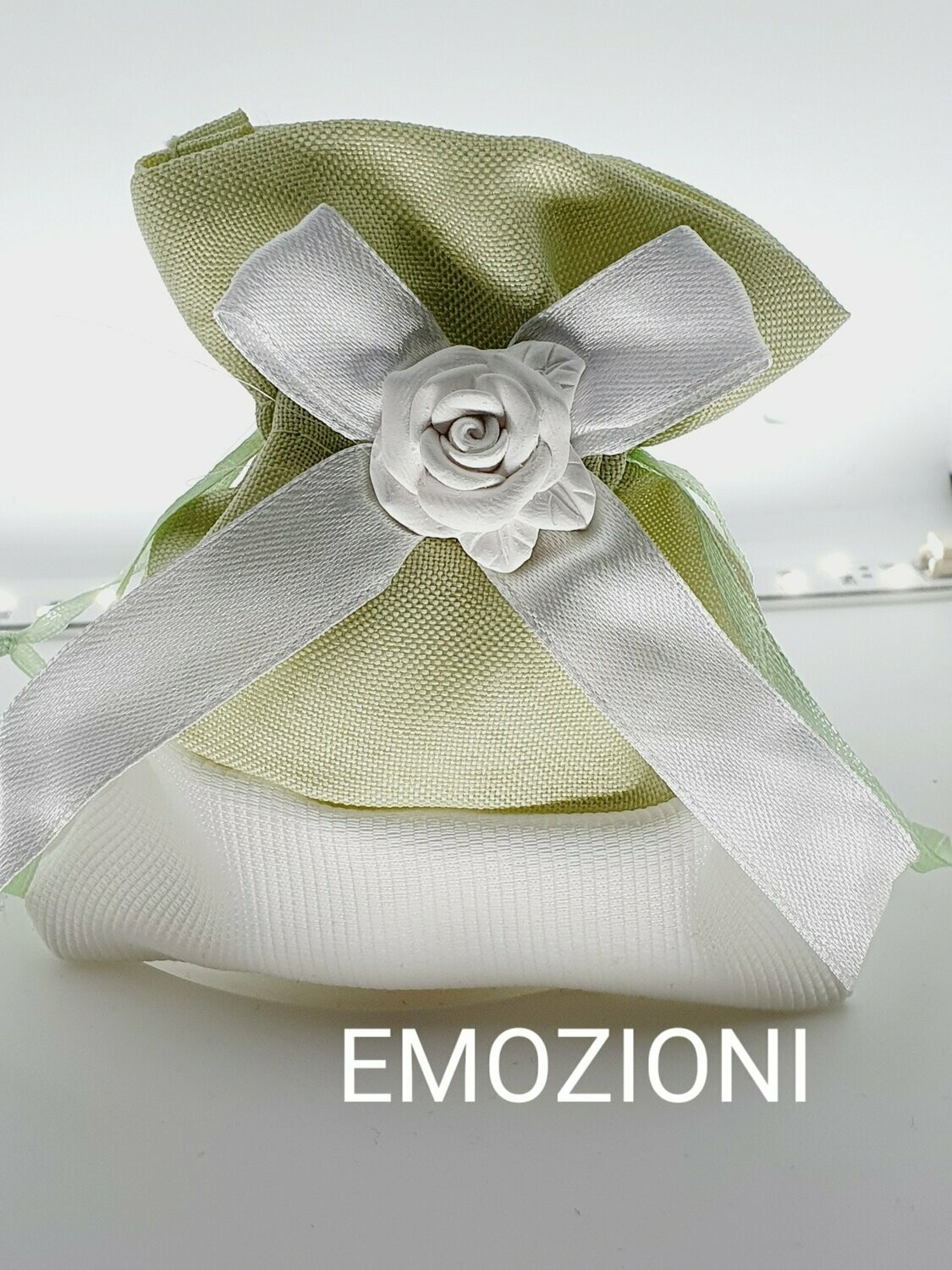 Organza Beutel mit Blume