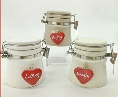 LOVE, ENJOY und DREAM