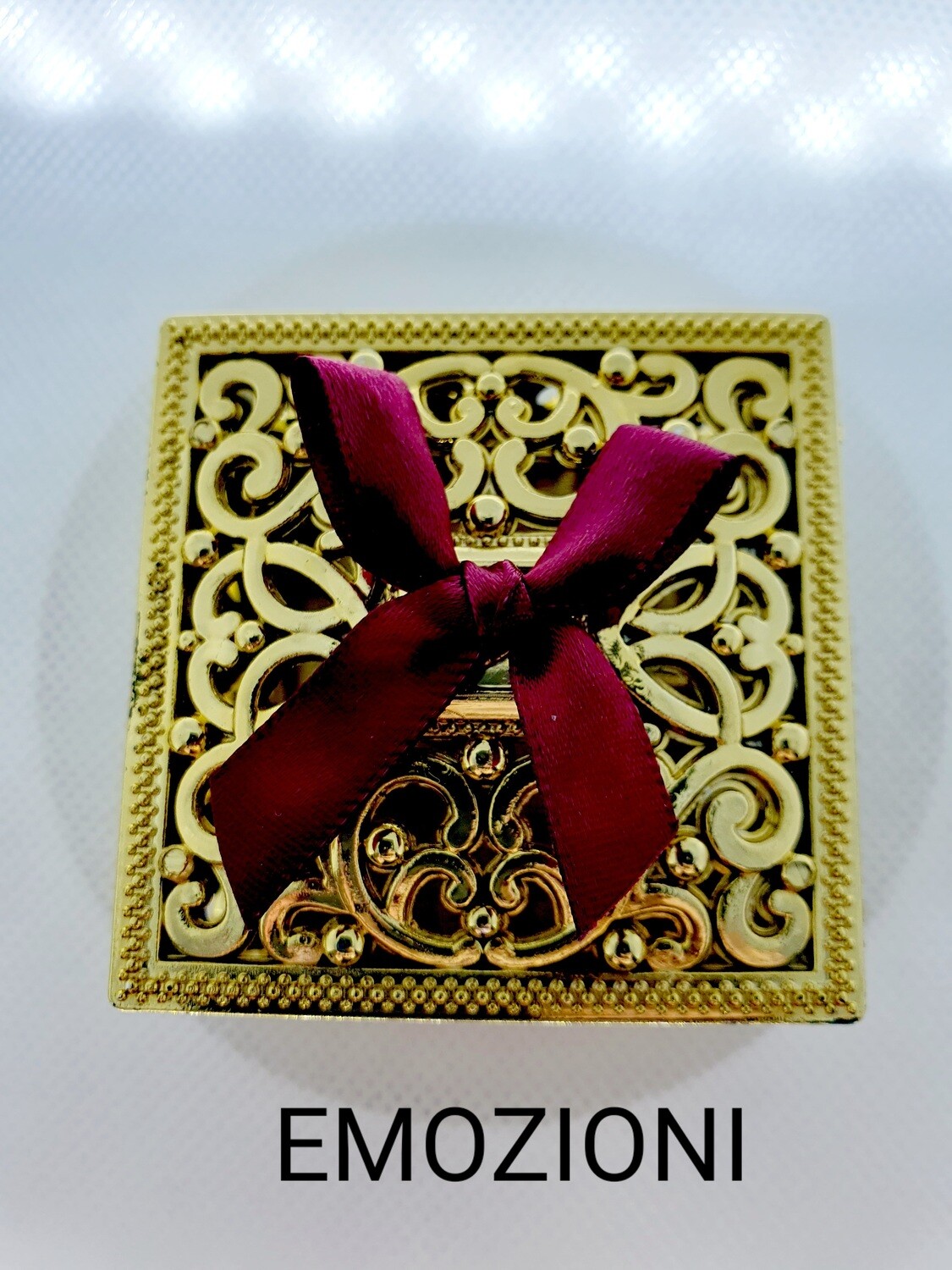 GOLD CANDY BOX IN VERS. FARBEN