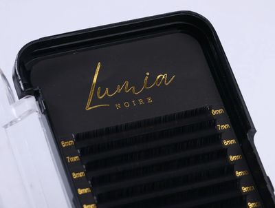 Volume lashes