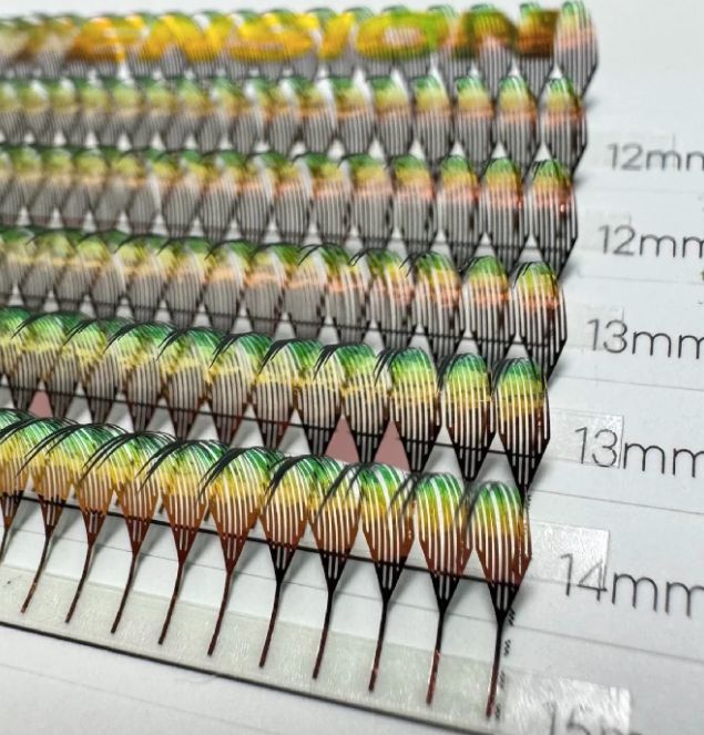 Colored Spike lashes