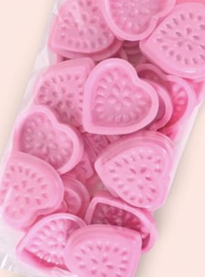 Heart shaped glue wells