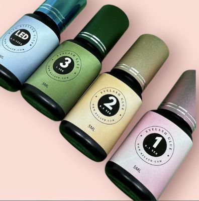 Eyelash glues: 1, 2, 3 and 4
