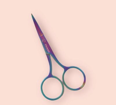 Metallic color scissors