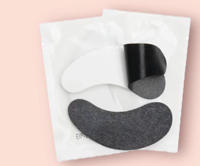 Black gel patches for LED extensions