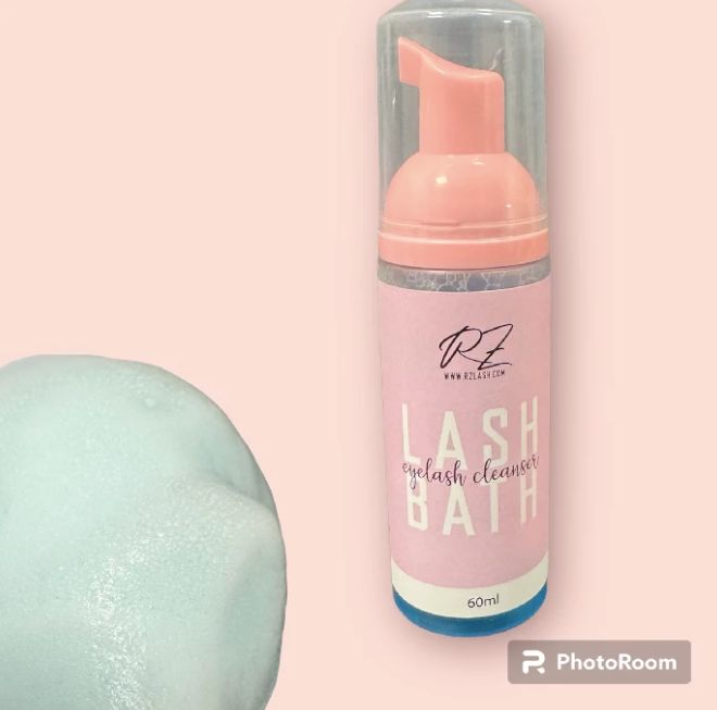 ​RZ Lash foaming cleanser