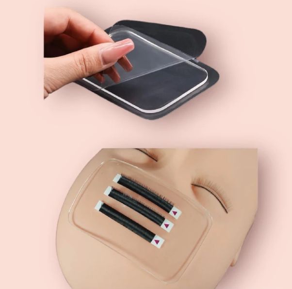 Silicone eyelash pad