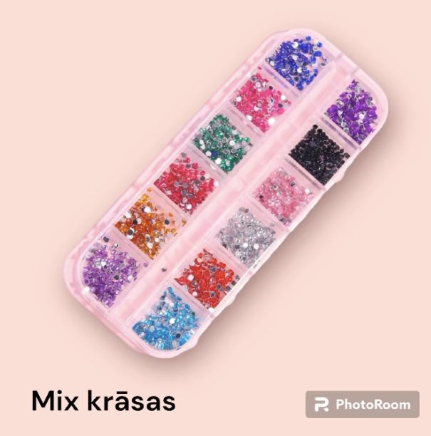 Color mix rhinestones