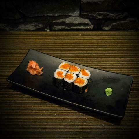 Tobiko Roll