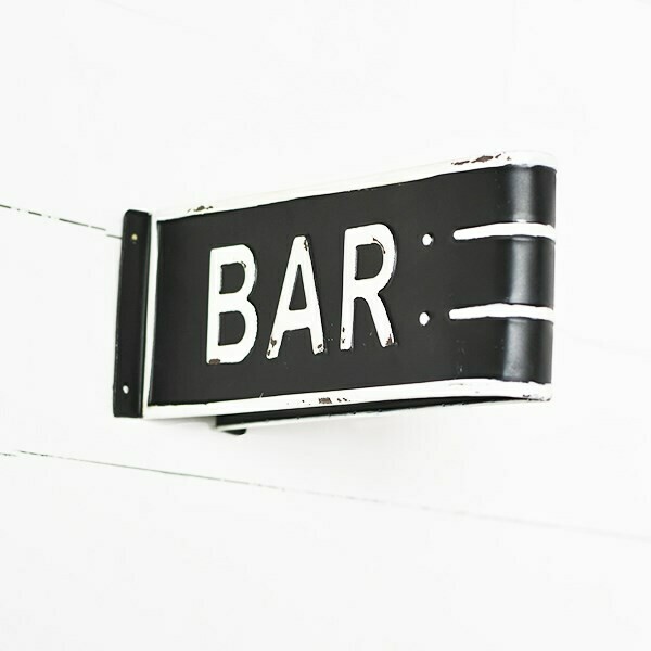 Bar tin sign