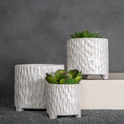 White ceramic planters