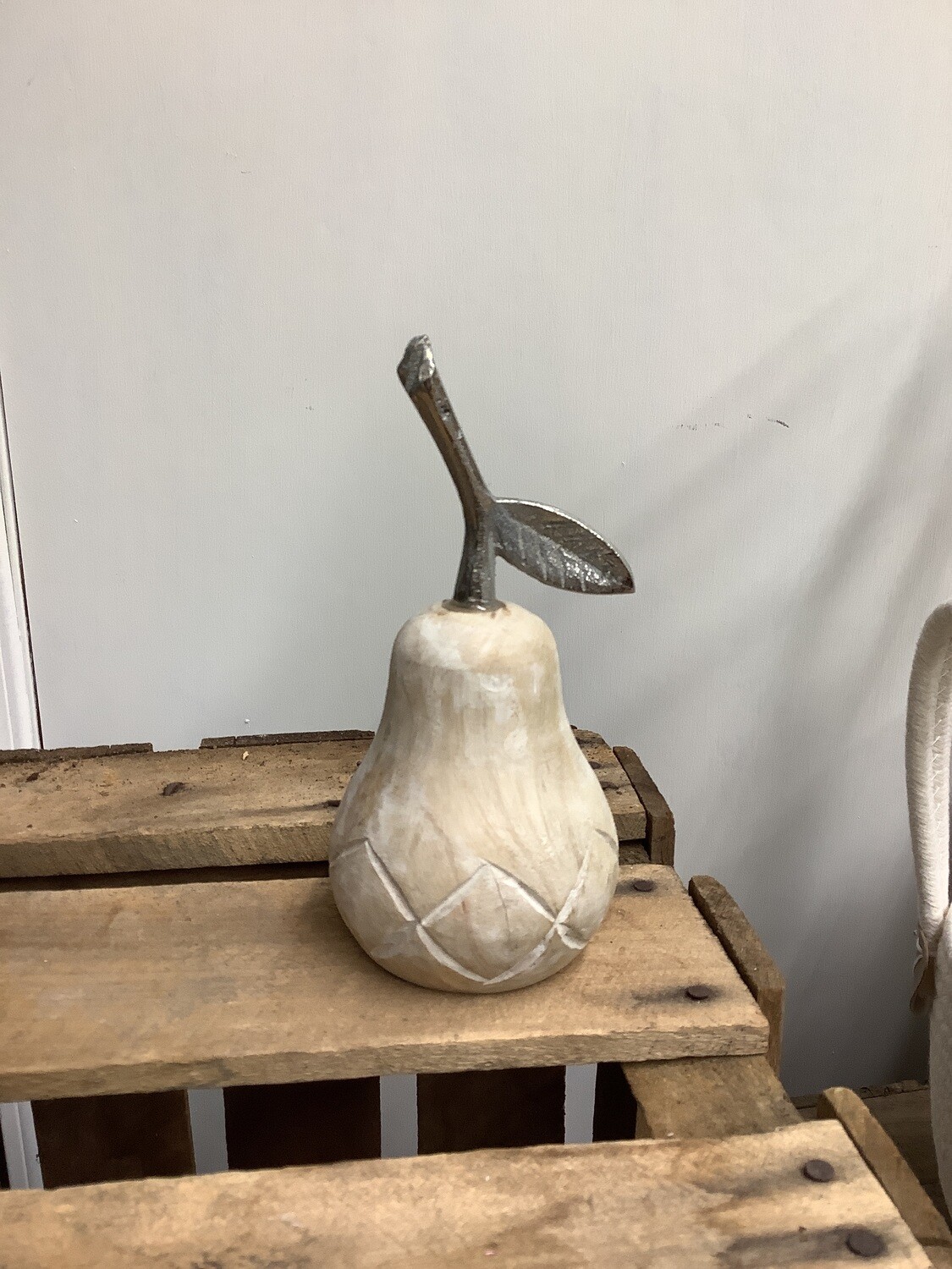 Pear with Aluminum Stem