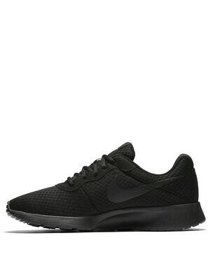Nike Tanjun in Black