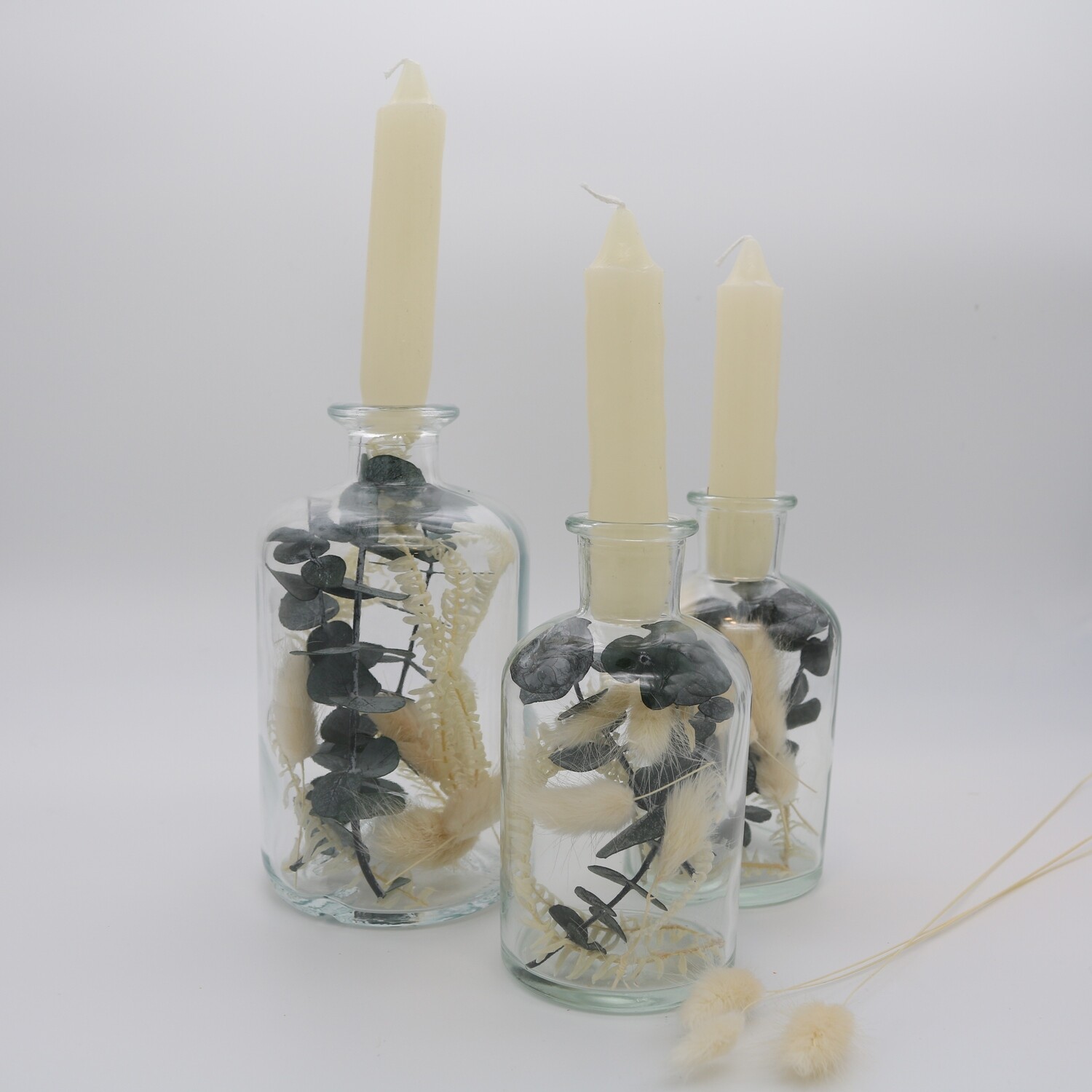 Candlestick with tapered candle "Green"