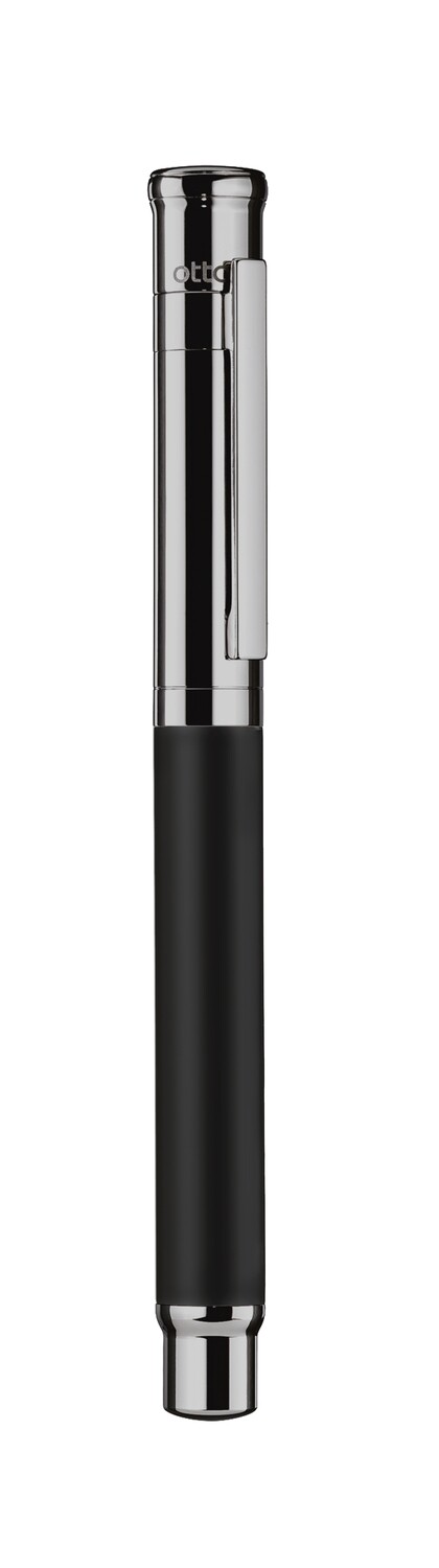 Design 04 Fountain Pen - barrel black matt lacquered, cap and fittings ruthenium plated