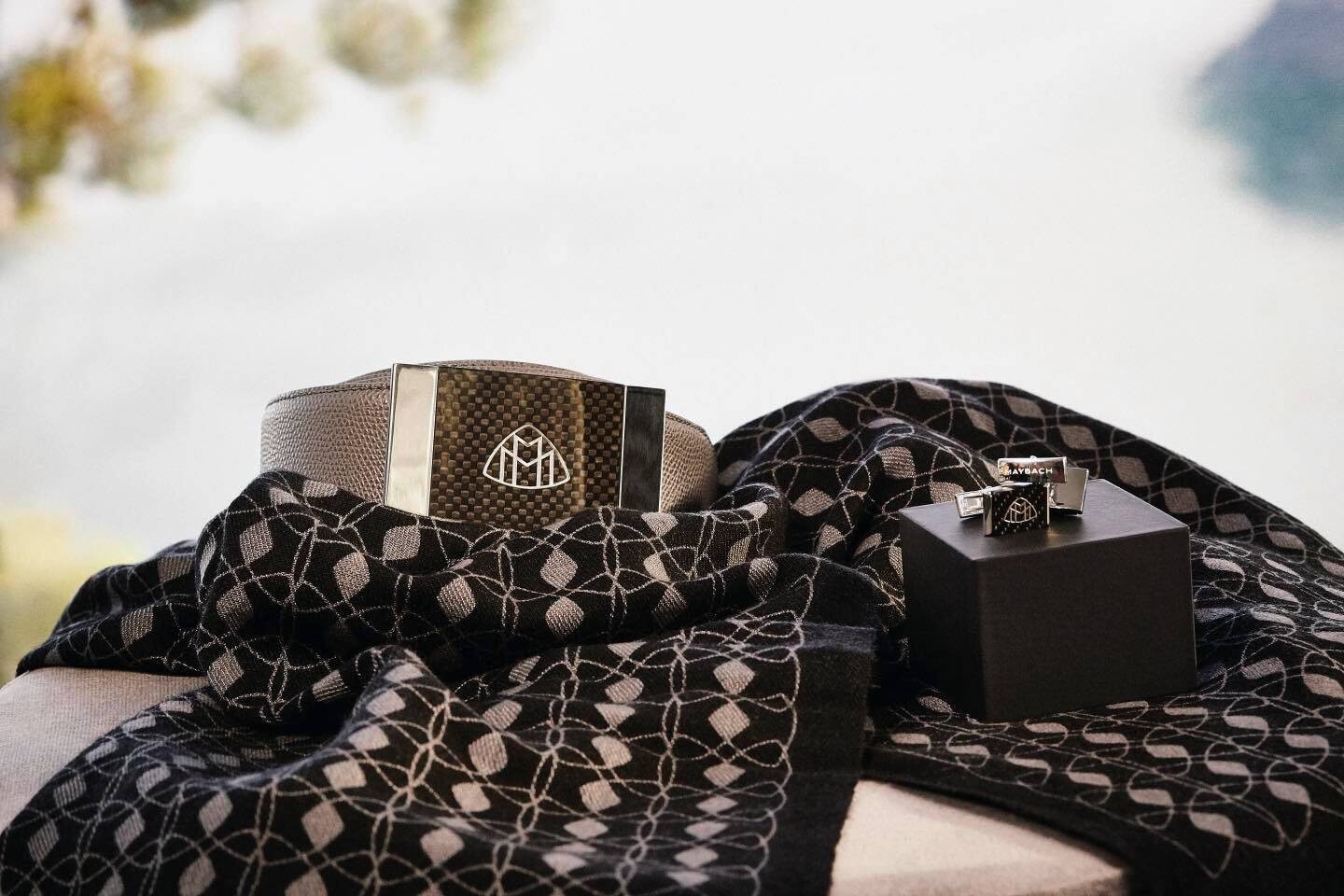 The Yearning I Mens Scarf black/grey 70% Cahmere, 30% Silk  193 x 40cm