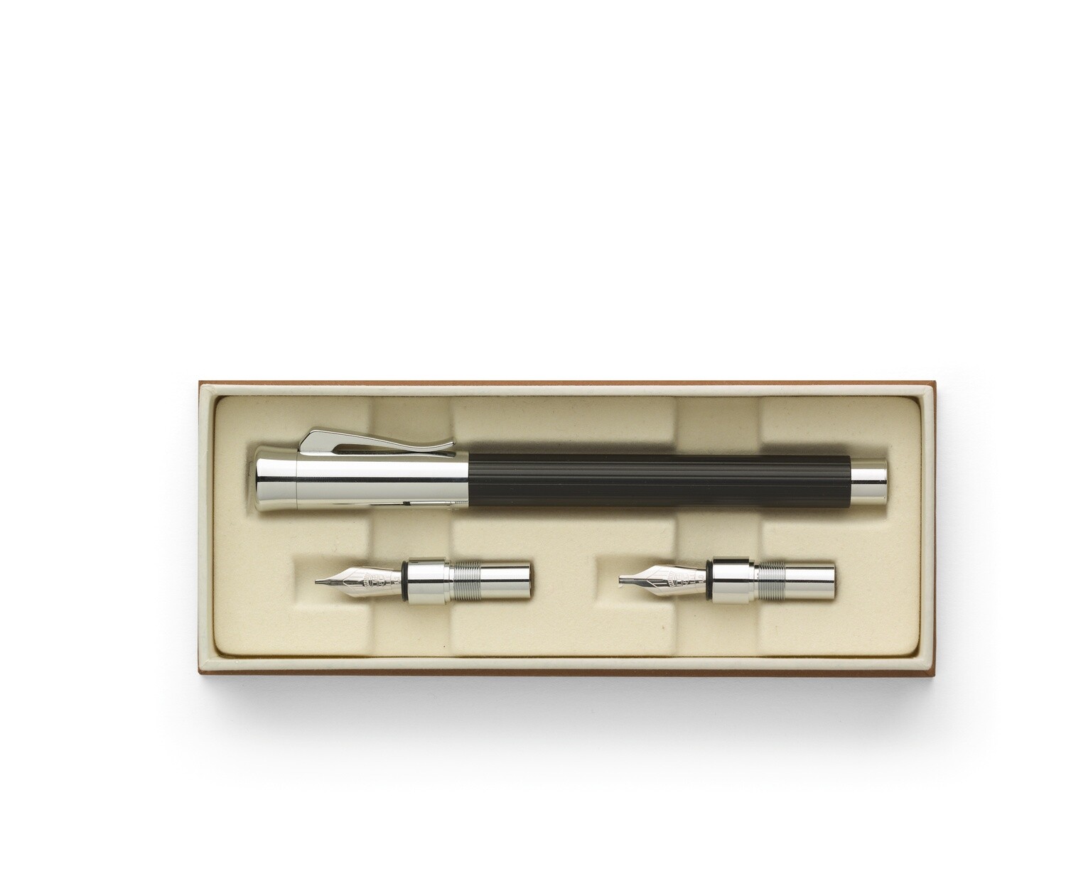Fountain pen Tamitio Calligraphy Set