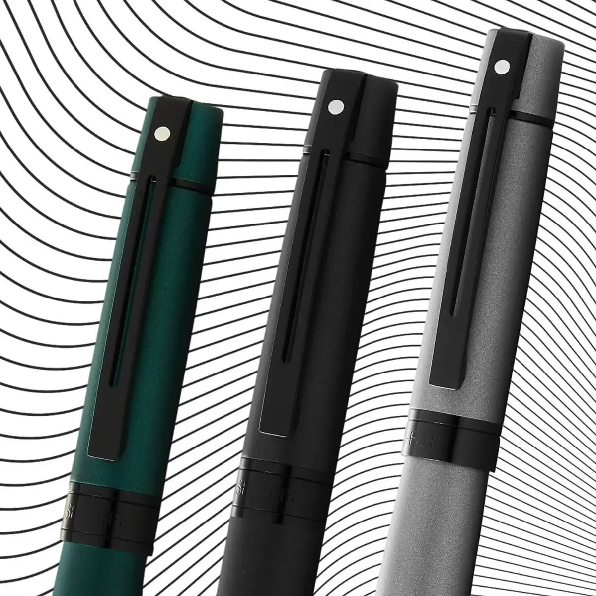 Sheaffer® 300 Matte Green Fountain Pen With Black Trims
