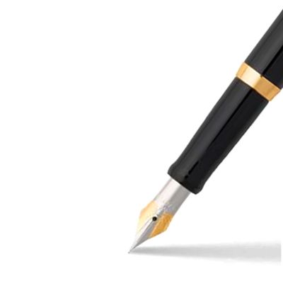 Sheaffer® SAGARIS 9471 Gloss Black Fountain Pen With Gold Tone Trim