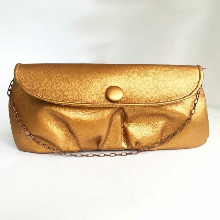 LOREAL Paris Clutch