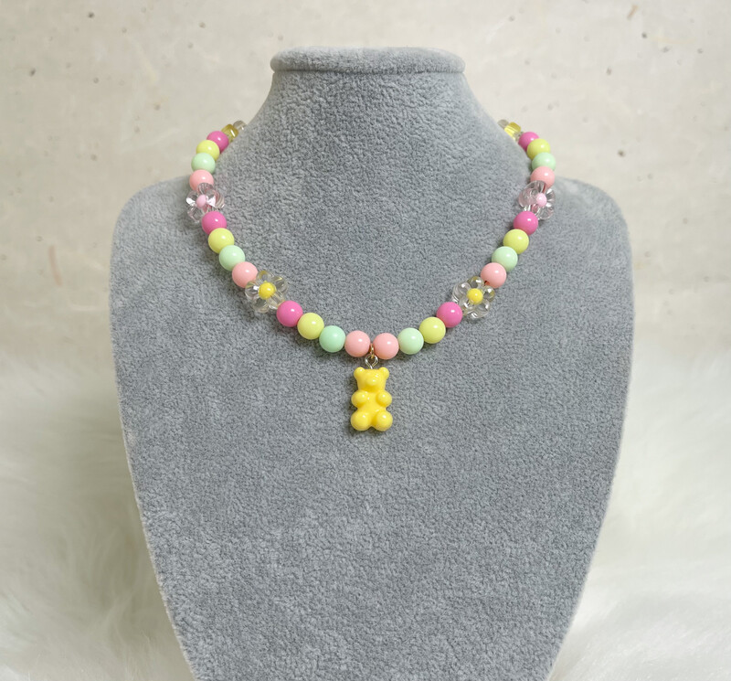 Laura Necklace