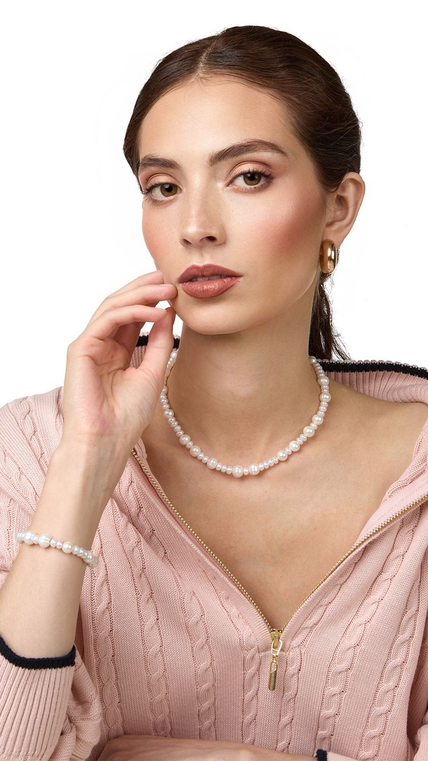 Kya Pearls Necklace