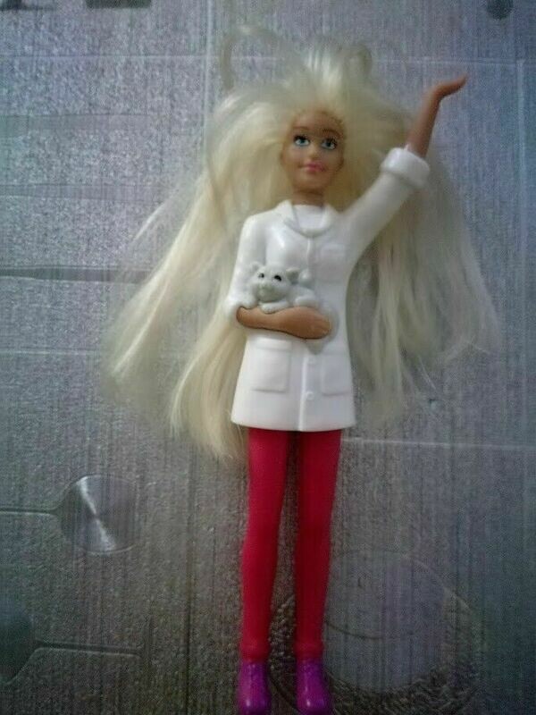 Sorpresina - Barbie dottore veterinario - Burger king 2018