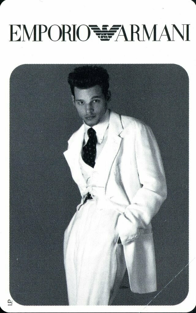 carte telefoniche - Emporio Armani - Uomo vestito di bianco -italia da L.5000 Mantegazza - Usata