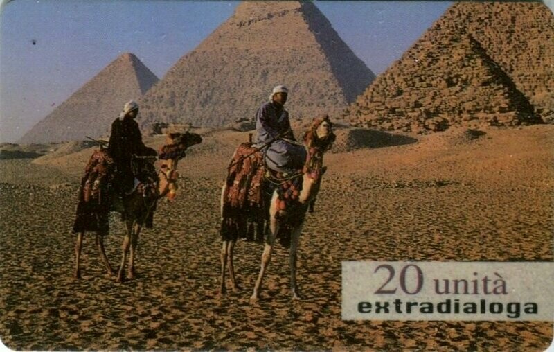 carte telefoniche - Extradialoga - Camel drivers and pyramids -italia da 20 unità  - Usata