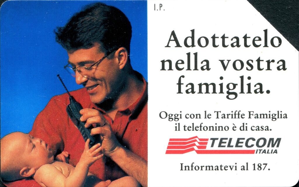 carte telefoniche - Telefonino - Adottatelo Nella Vostra Famiglia -italia da L.5000 Mantegazza (catalogo) C&C:2410, Gol:370 Usata