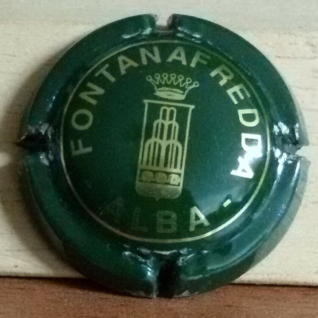 Caspula spumante - Fontanafredda Spumante verde e oro logo piccolo -italia   Usata