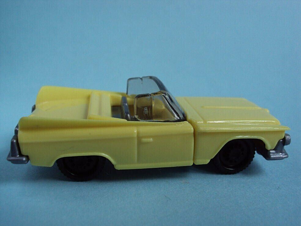 kinder sorpresa K96  N°90  - AMERICAN CAR - PLYMOUTH GIALLA
