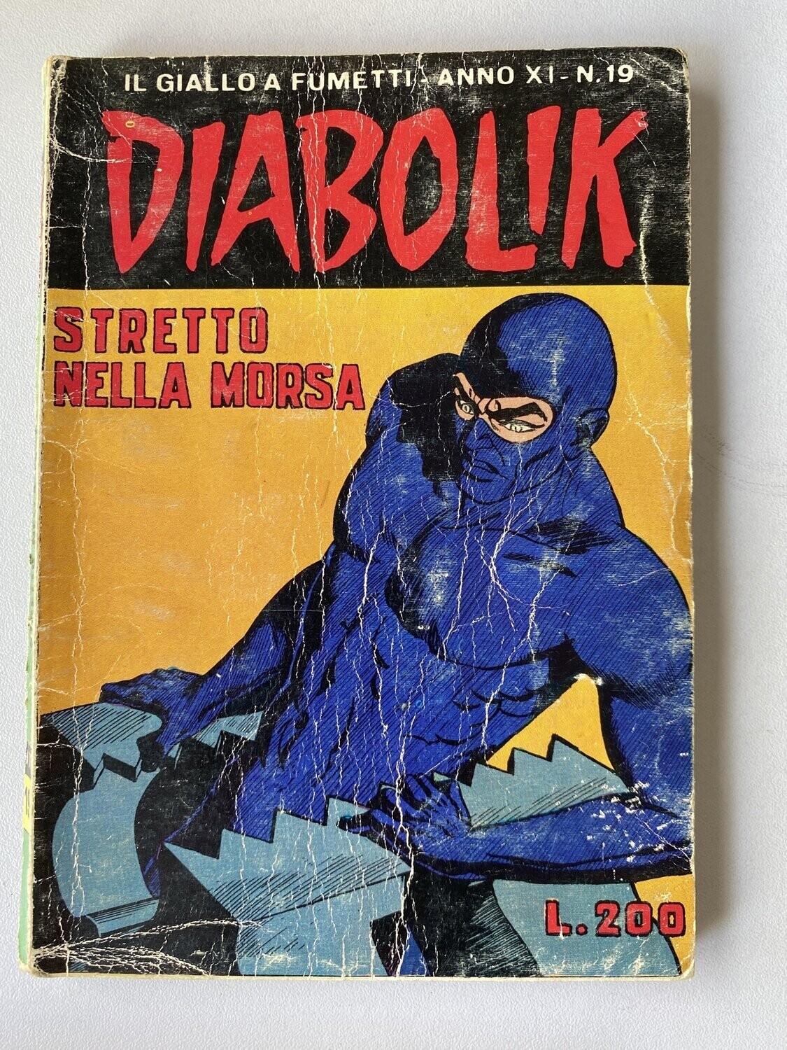 Diabolik - Anno XI - N.19 - STRETTO NELLA MORSA