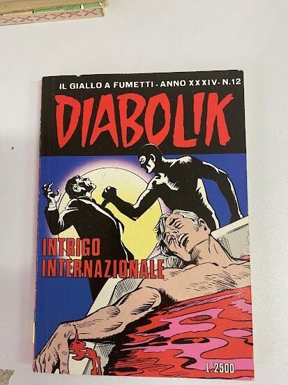 Diabolik - Anno XXXIV - N.12 - INTRIGO INTERNAZIONALE