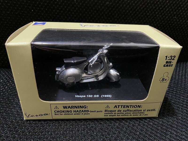 vespa 1/32 new ray - 150 GS 1955