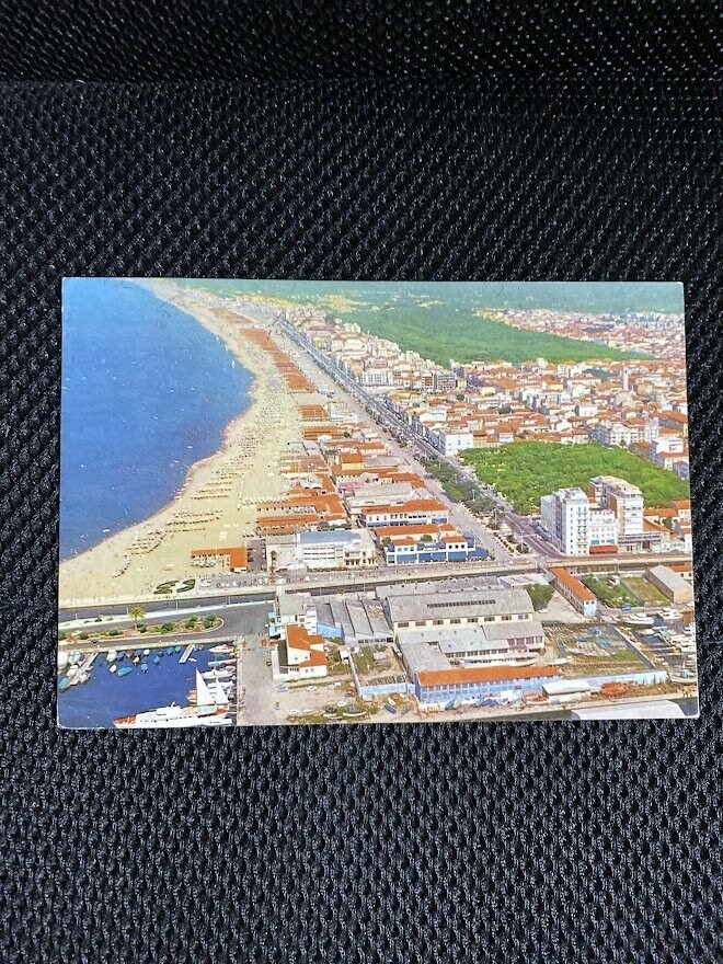Cartolina Formato Grande Viareggio (LU) Veduta aerea Viaggiata-colori