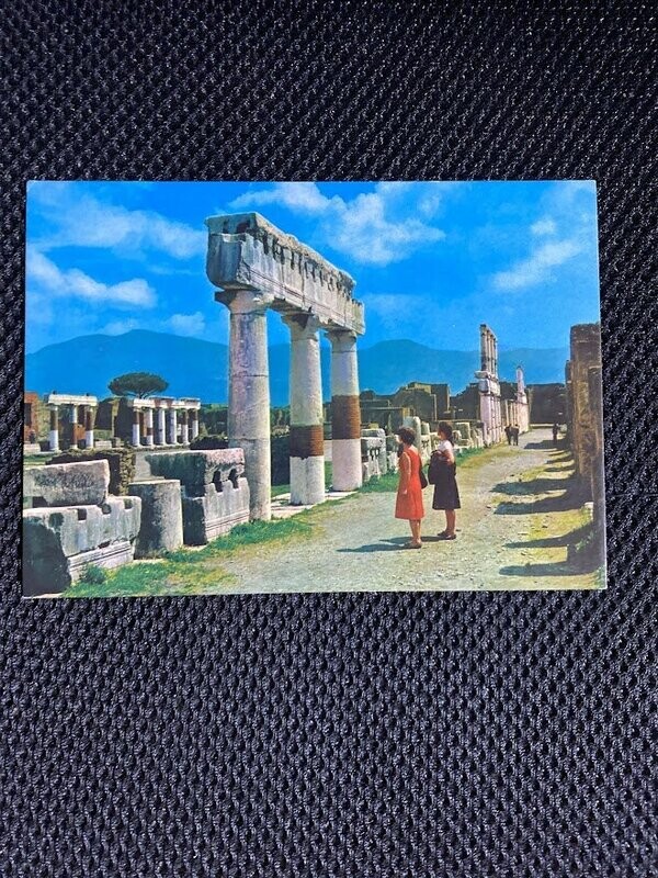Cartolina Formato Grande Pompei (NA) Scavi Il foro Non Viaggiata-colori