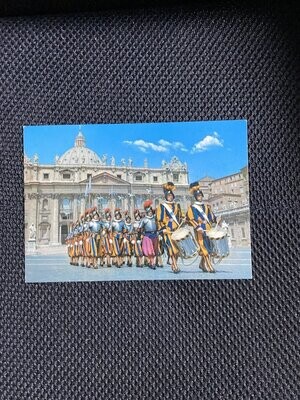 Cartolina Formato Grande Città del Vaticano -La Parata Non Viaggiata-colori