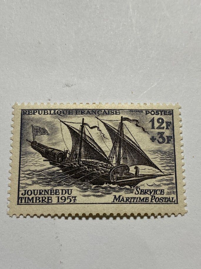 Francobollo - Francia - Felucca XVIIIth Century - 12+3 FR - 1957 -Nuovo