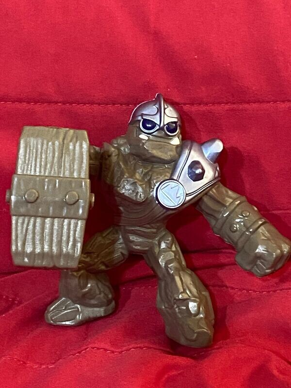 Sorpresa McDonald's Skylanders Giants Crusher 4- 2013