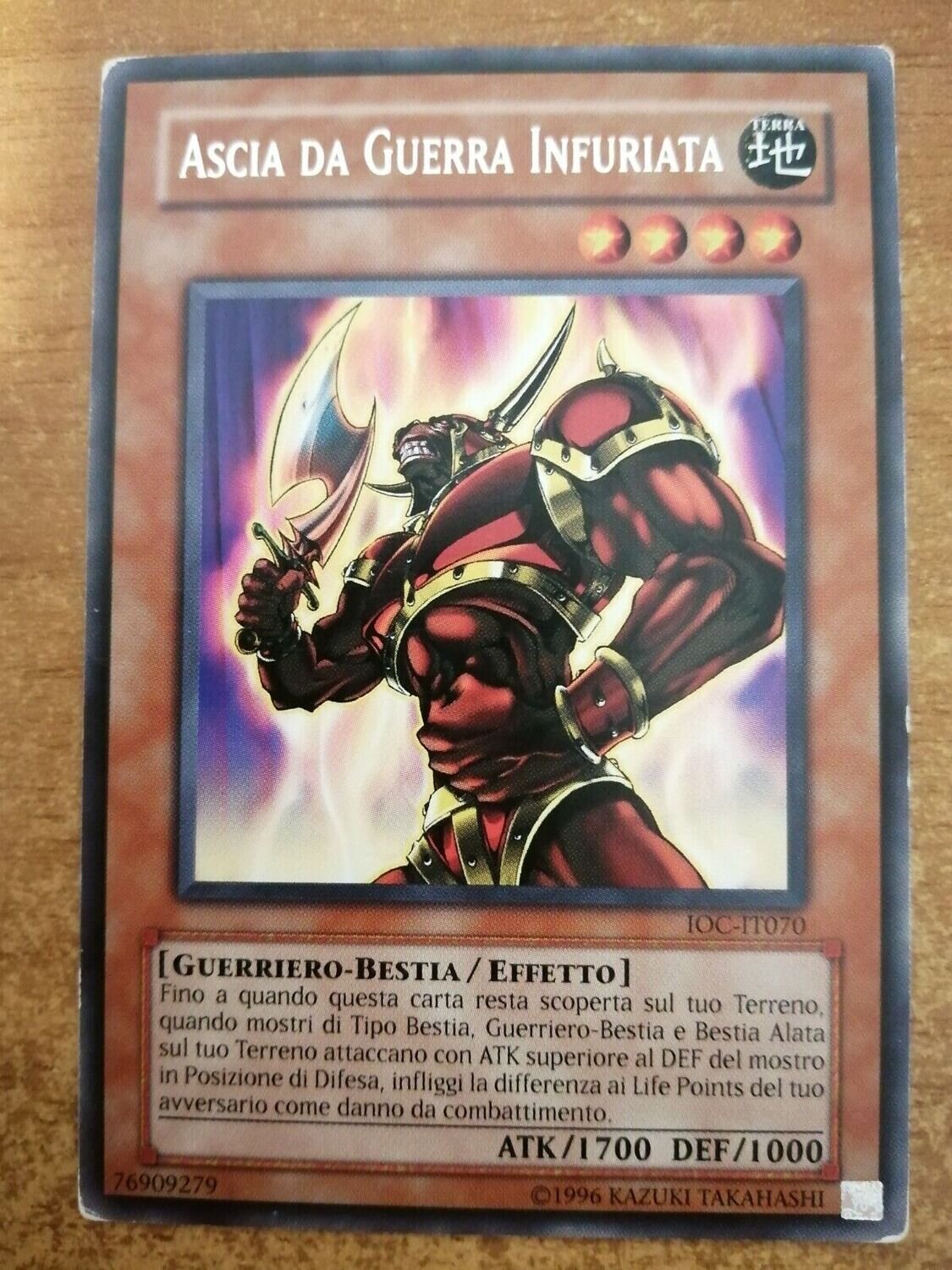 Carta YUGIOH-Ascia da Guerra Infuriata (V.2 - Rare)-IOC-IT070-ITA-Good-Rare