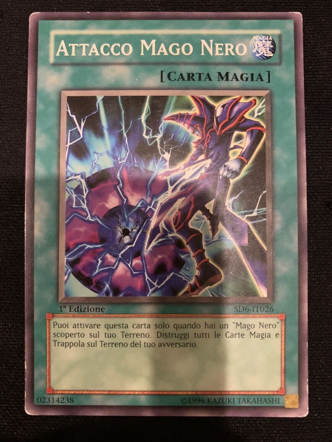 Carta YUGIOH-Attacco Mago Nero-SD6-IT026-ITA-Poor-Common 1.Ed