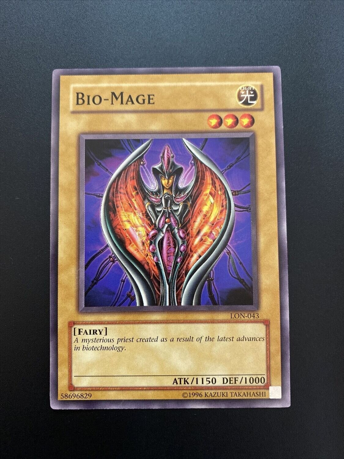 Carta YUGIOH-Bio-Mage-LON-043-EN-Good-Common 1.Ed