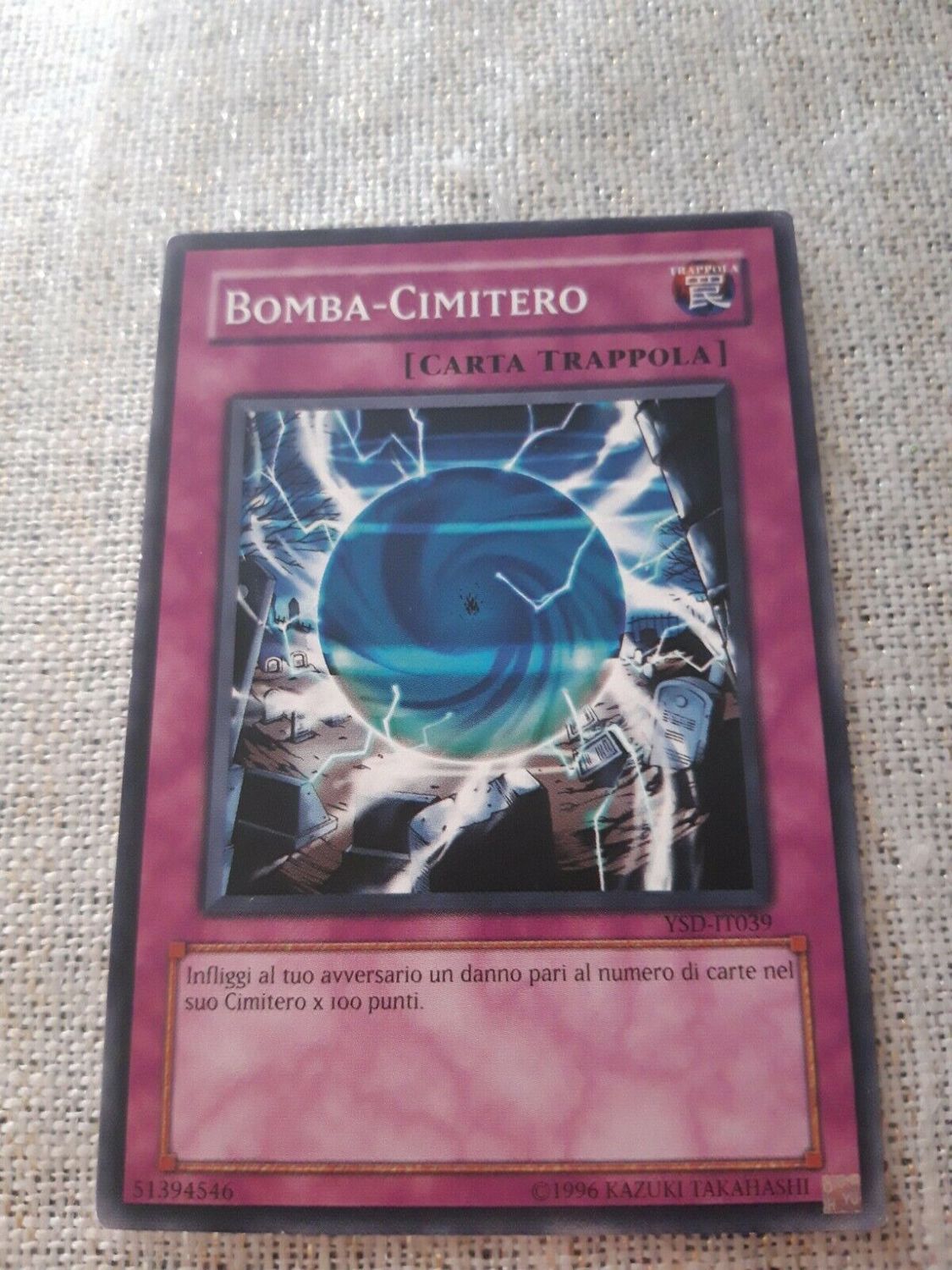 Carta YUGIOH-Bomba-Cimitero-YSD-IT039-ITA-Played-Common 1.Ed