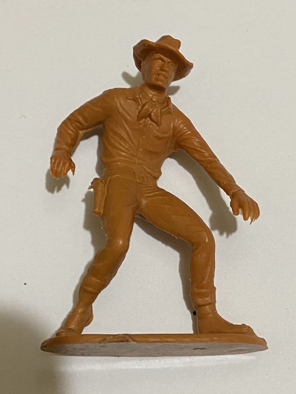 Soldatino Vintage anni 60 western tipo Marx Toys colore marrone scuro Soldatino Vintage anni 60 western tipo Marx Toys colore marrone scuro