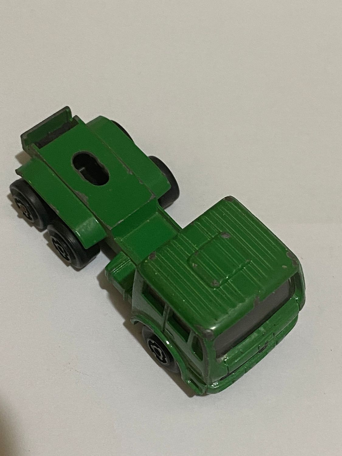 Modellino - Majorette  Mercedes Truck motrice verde vintage scala 1/100