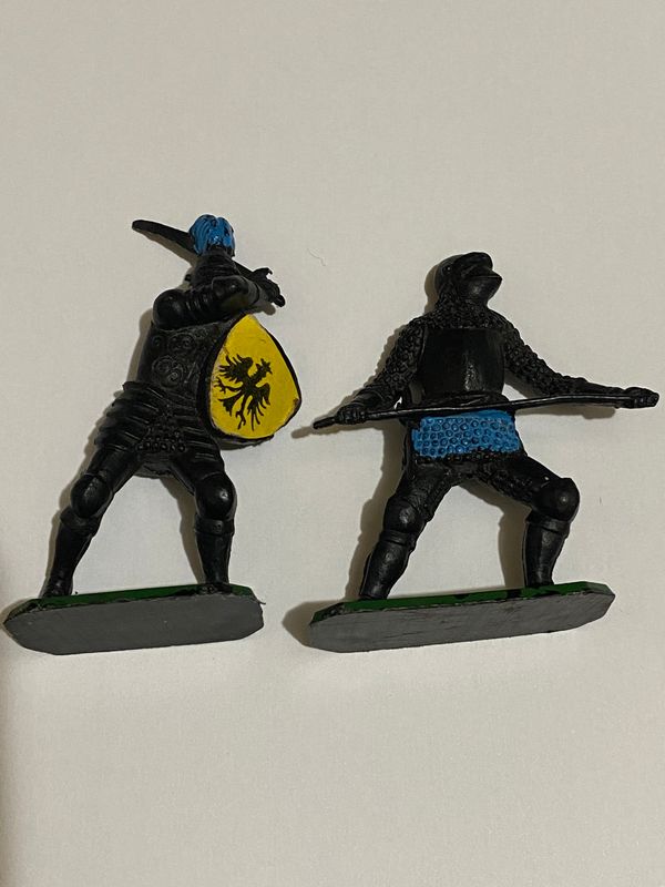 Soldatini Vintage Cavalieri Mediovali  colore nero mini lotto di 2 pezzi